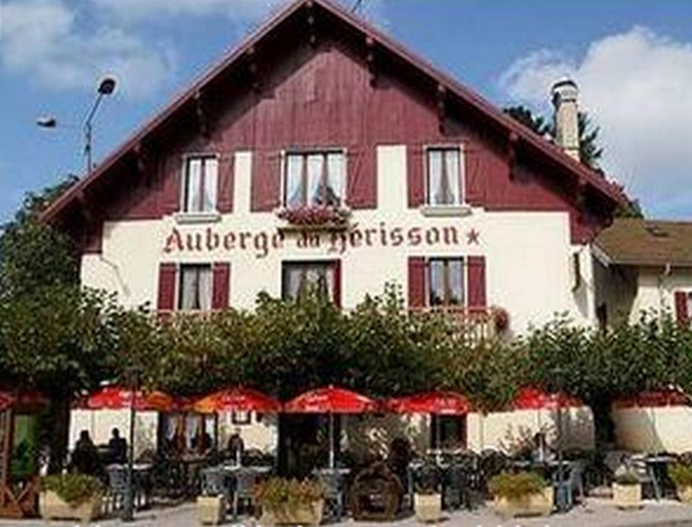 Auberge Du Herisson La Chaux-du-Dombief Εξωτερικό φωτογραφία